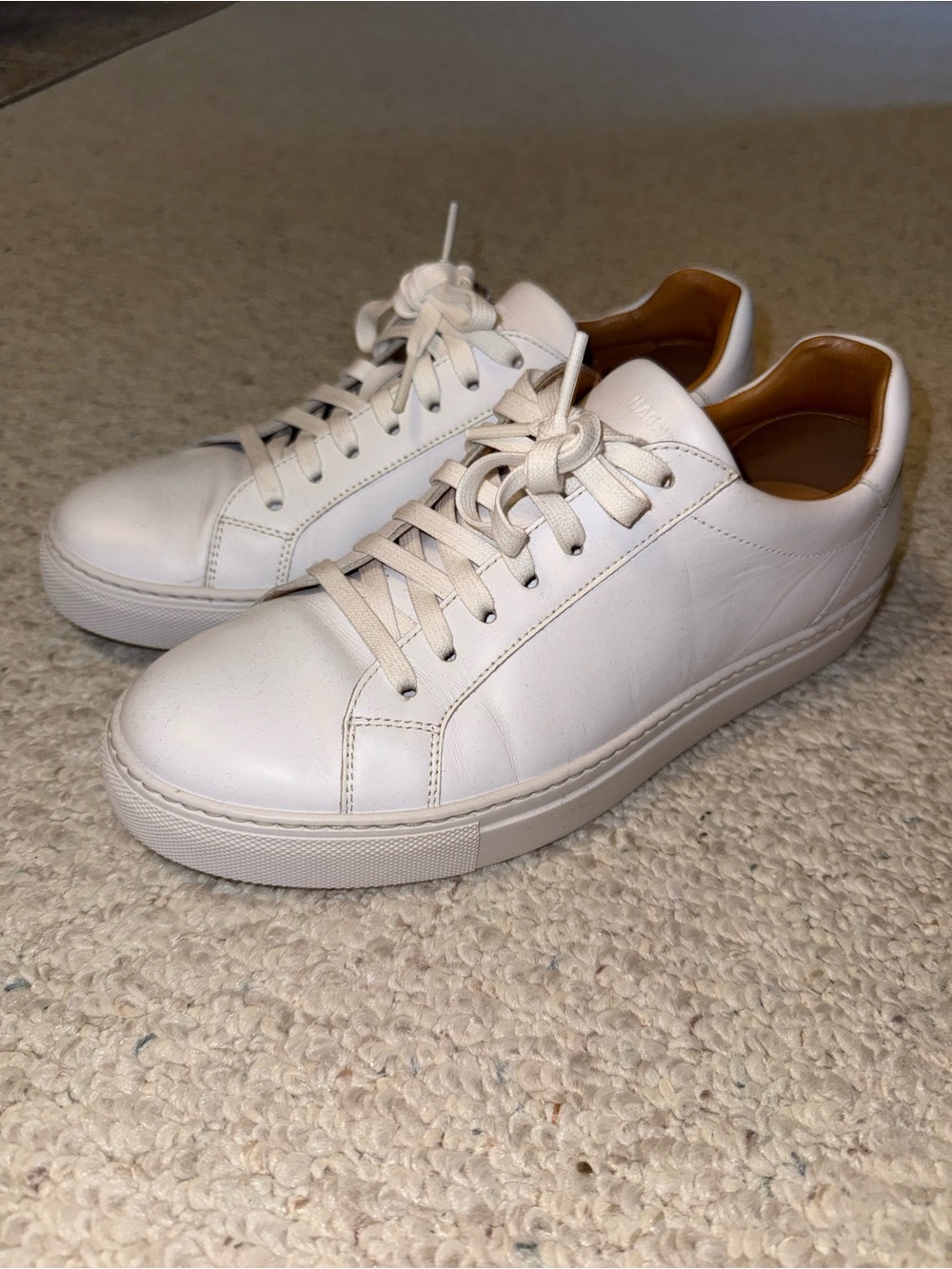 Men's Magnanni White Leather Sneakers